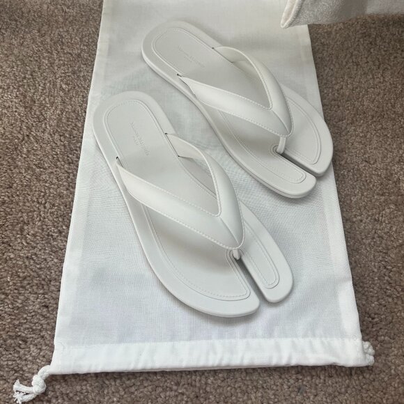Maison Martin Margiela Shoes - Maison Margiela Tabi flip flops